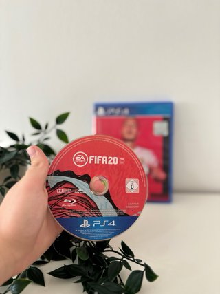 ¡COMO NUEVO! Juego FIFA 20 para PS4