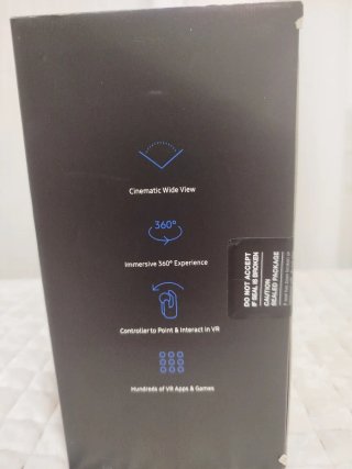 Gafas realidad virtual Samsung Gear VR con mando.