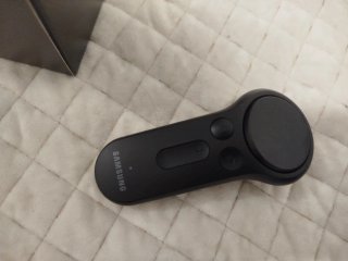 Gafas realidad virtual Samsung Gear VR con mando.