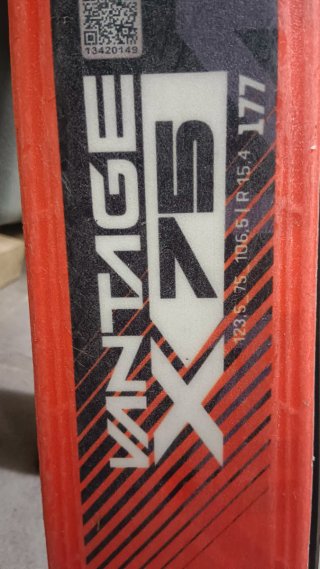 Esquís Atomic Vantage X75 177cm