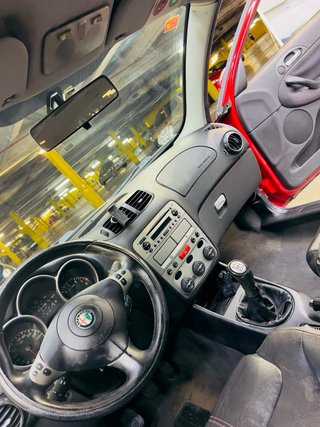 Alfa Romeo 147 2003