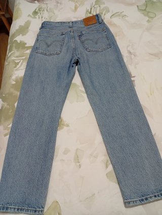 Pantalón Levi's 501 Lightweight W24L26