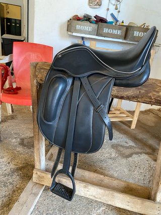 Silla Doma Zaldi New Kavar Rodillera