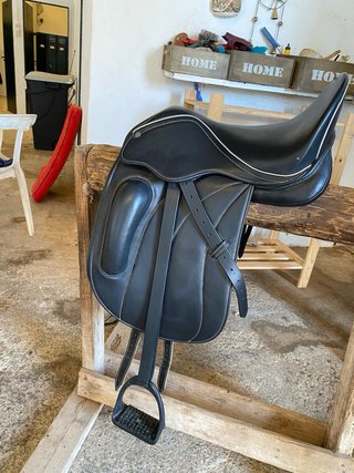 Silla Doma Zaldi New Kavar Rodillera