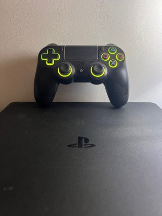 Consola PS4 (PlayStation 4) con Mando