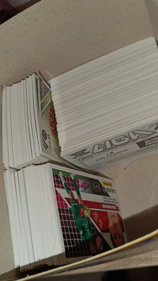 Cromos LALIGA 2026-27 (Pegatina)