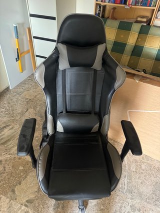 Silla Gaming Negra y Gris