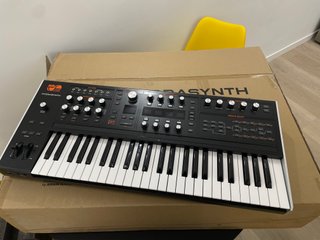 Sintetizador ASM Hydrasynth Keyboard