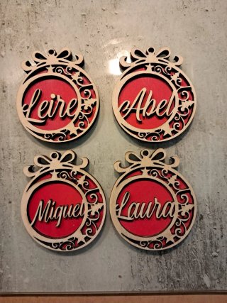 Bolas de Navidad de Madera Personalizadas