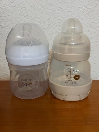 Pack 2 Biberones Philips Avent y Mam.