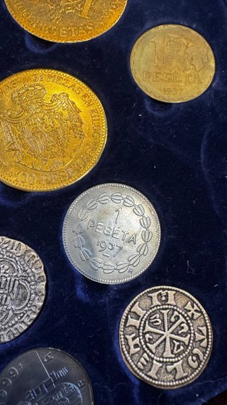Collezione di monete storiche spagnole in replica