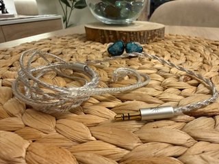 Kiwi Ears Stardust IEM auriculares