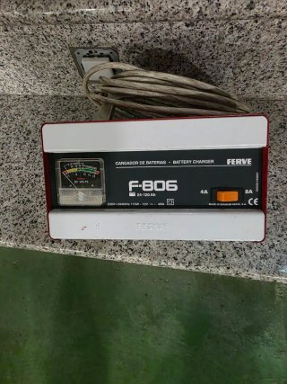 Cargador batería 12 V. Ferve