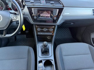 Volkswagen Touran 2016