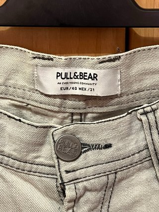 Bermudas Vaqueras Grises Pull & Bear