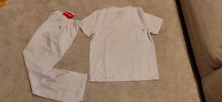 Uniforme TCAE/Fisio/Enfermería Blanco,2+ incluidos