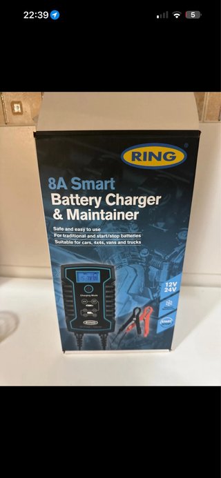 Cargador Batería Coche 8A RING