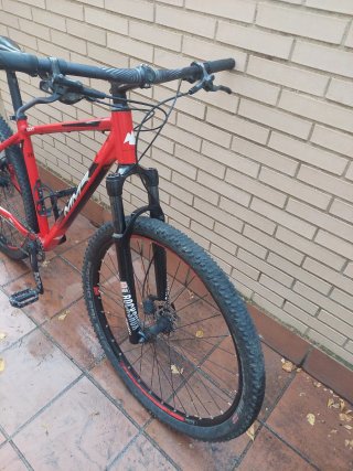 Bicicleta de Montaña MMR Woki Roja