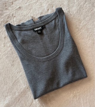Top DKNY Seta e Cachemire Grigio Taglia S