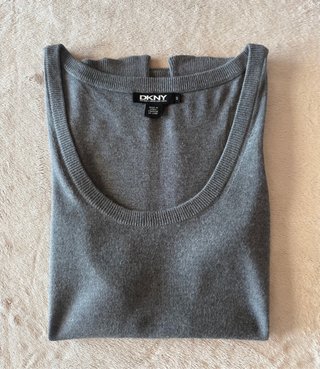 Top DKNY Seta e Cachemire Grigio Taglia S