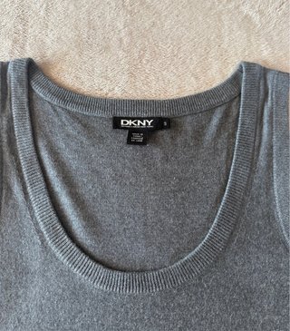Top DKNY Seta e Cachemire Grigio Taglia S