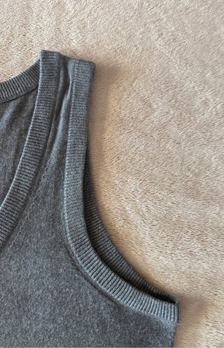 Top DKNY Seta e Cachemire Grigio Taglia S