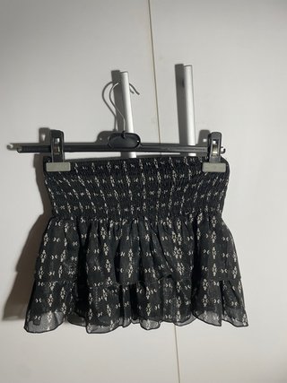 Falda corta con estampado dorado