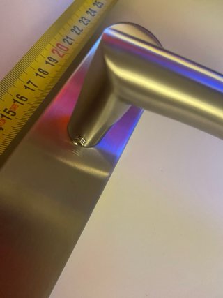 Manilla plateada con tornillos y llave allen NUEVA