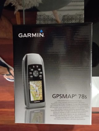 GPS Náutico Portátil Garmin MAP 78S