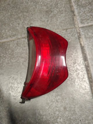 Foco trasero Honda CBR 600 F (99-07)