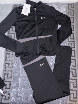 Conjunto Nike Talla S/M o L/XL