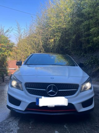 Mercedes-Benz Clase CLA 2015
