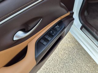 Lexus ES 2019
