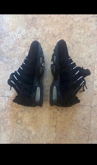 Nike Air Max 95 Negras