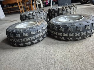 Set de 4 Ruedas para Quad LTZ