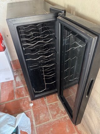 Vinoteca Taurus PTWC-12 (12 botellas, Display)