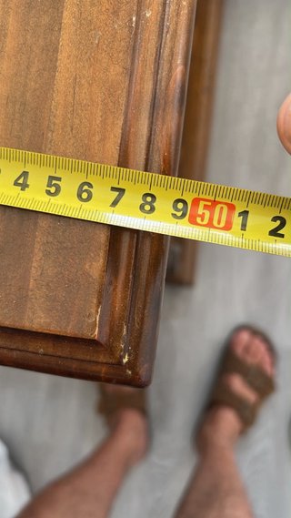 Mesa auxiliar de madera con cajón