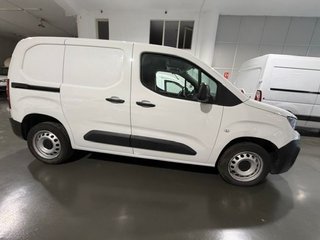 Peugeot Partner Furgón L1 Standard 1000KG BlueHDI 102cv (3 plazas) - GARANTIA MECANICA