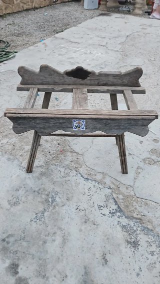 Pedestal de Madera para Cántaros