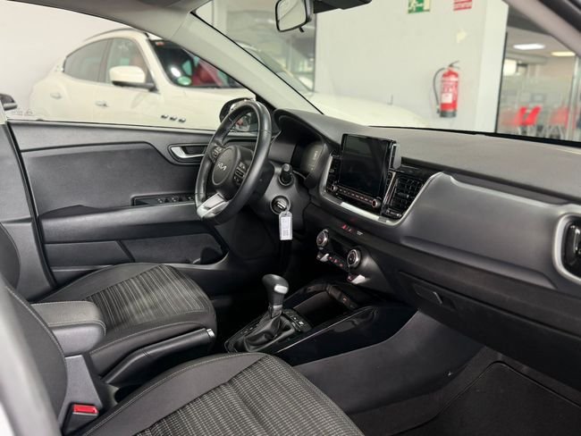 Kia Stonic 2025, foto 11
