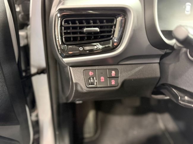 Kia Stonic 2025, foto 25