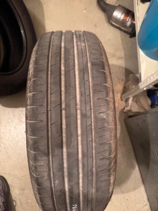 UNA UNICA Rueda Goodyear 205/60R16 92V