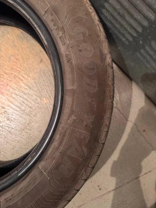UNA UNICA Rueda Goodyear 205/60R16 92V