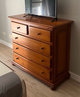 Cómoda de madera con 6 cajones