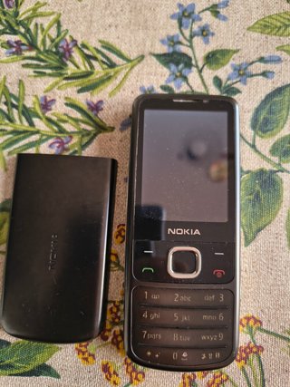 Móvil Nokia 6700 Classic Negro