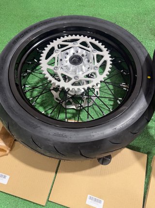 Kit Supermotard para Stark Varg