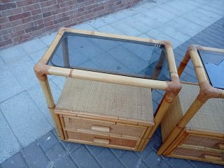 Set de 2 Mesillas de Noche de Mimbre con crista