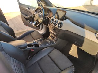Mercedes-Benz Clase B 180d Urban Automático