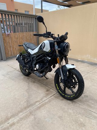 Moto Benelli Leoncino 125cc