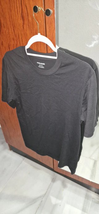 Camiseta Jack & Jones Negra Talla XS
